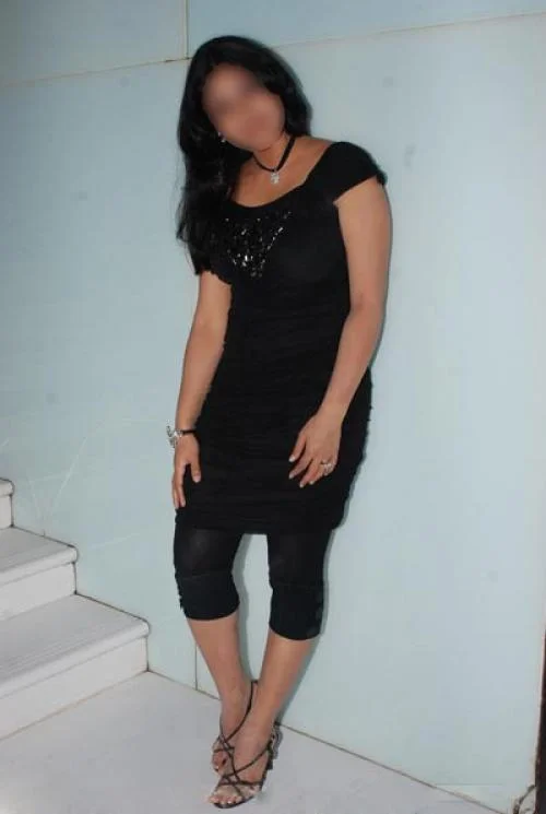 Call Girls Shyamla Hills